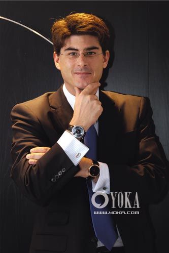 MOVADOĦ ЇtƳɹ