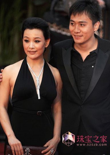 梵克雅寶瑰麗珠寶 妝點(diǎn)明星秀