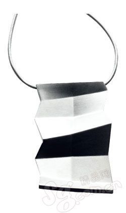 w۾/Tiffany&Co.