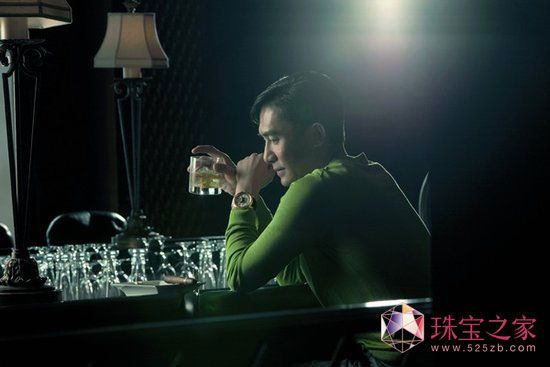 卡地亞腕表:與時間深情對話