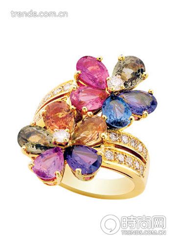 花形戒指Bulgari 花形戒指Bulgari