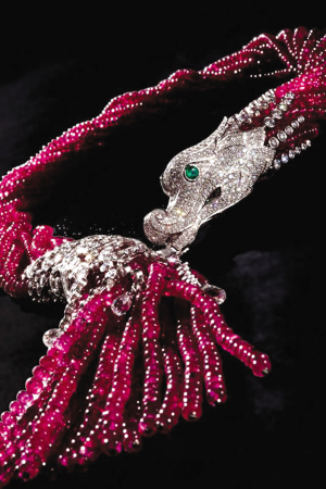 1. Luxury Jewelry錚