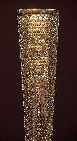 錚ʢٝ2012ꂐ؊W\OӋ
