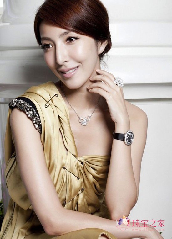 cףYves Piaget Roseʮ꣬ȫPIAGET ROSEϵ錚l(f)Ո֔AμeŵyĻ[ PIAGET ROSEϵ錚|졢šŬF(xin)ҵrŮԡ