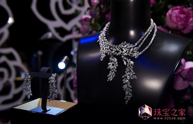  Piaget ľYՈ_컨@Ɍ