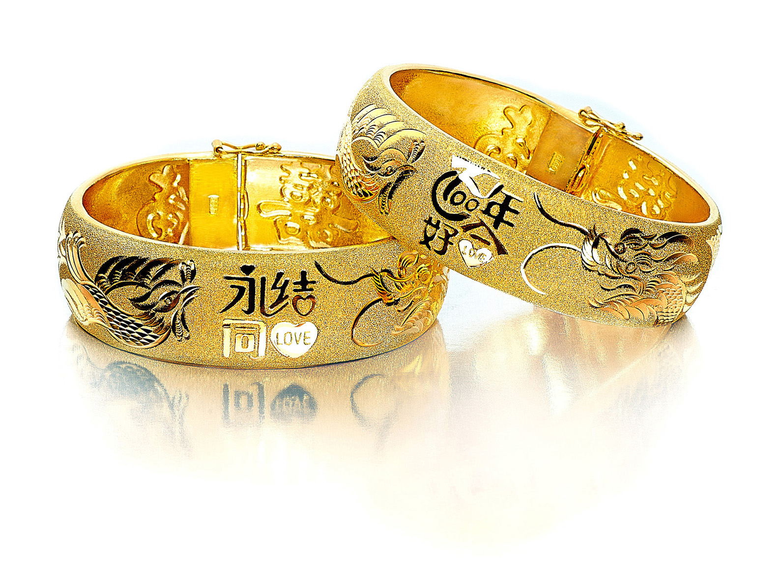 六福珠寶2013「囍愛」結(jié)婚金飾系列 祝福傳囍
