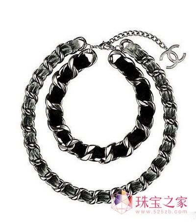 puLL ΃2013ﶬ錚C