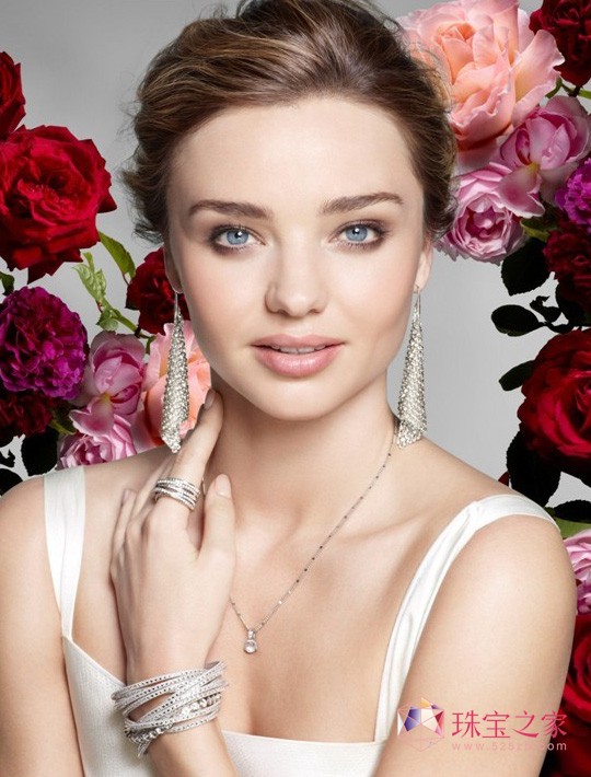 Miranda Kerr ȫ[ʩAǷ
