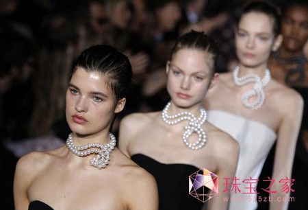 2015ﶬrb STELLA MCCARTNEY