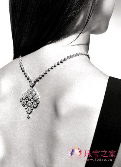 ΃Ʒ߼錚Signature de Chanel