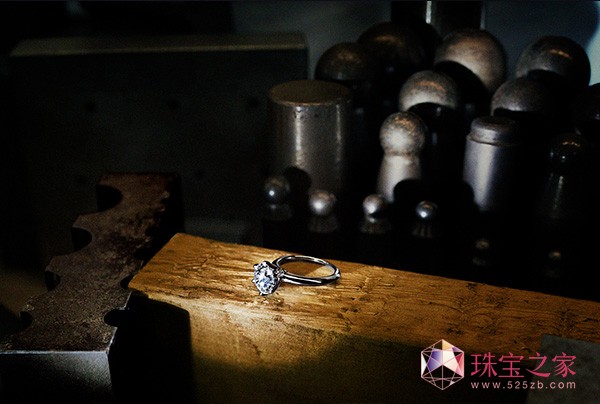 Tiffany & Co. ܽ᣺130貂