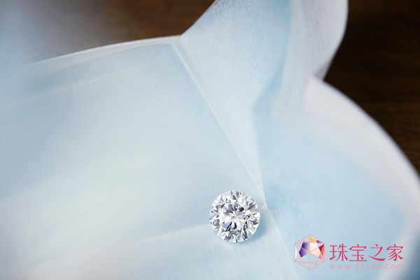 De Beers ȫ¡ӡϵС߼錚ϵ