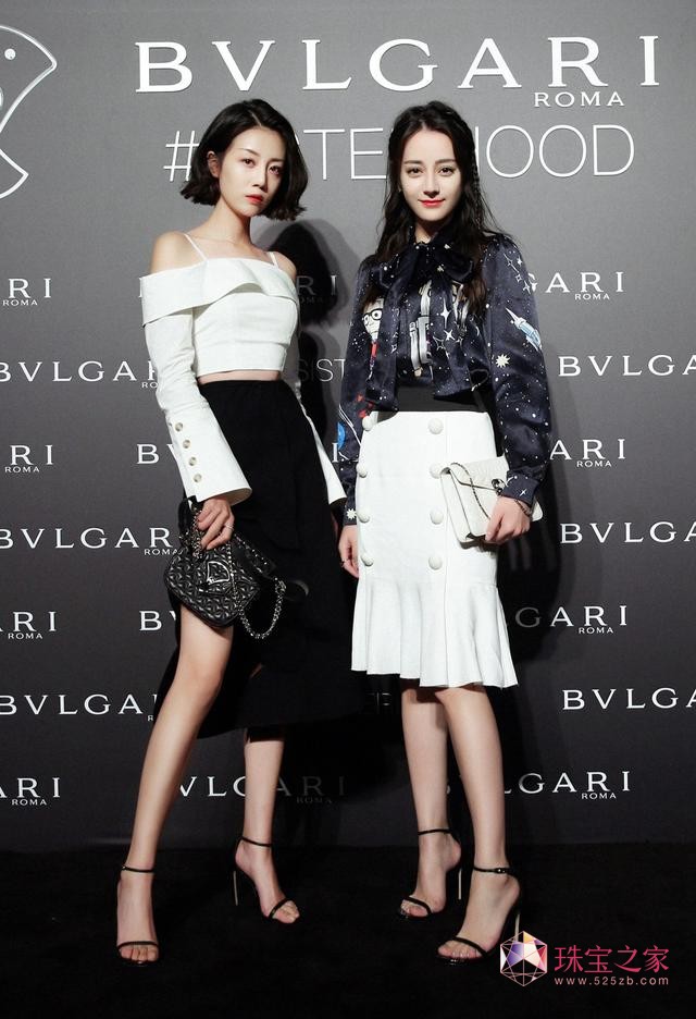 ĺڰ䣬Sisterhood|}Ɍ(du)·|飬oϵһ(g)