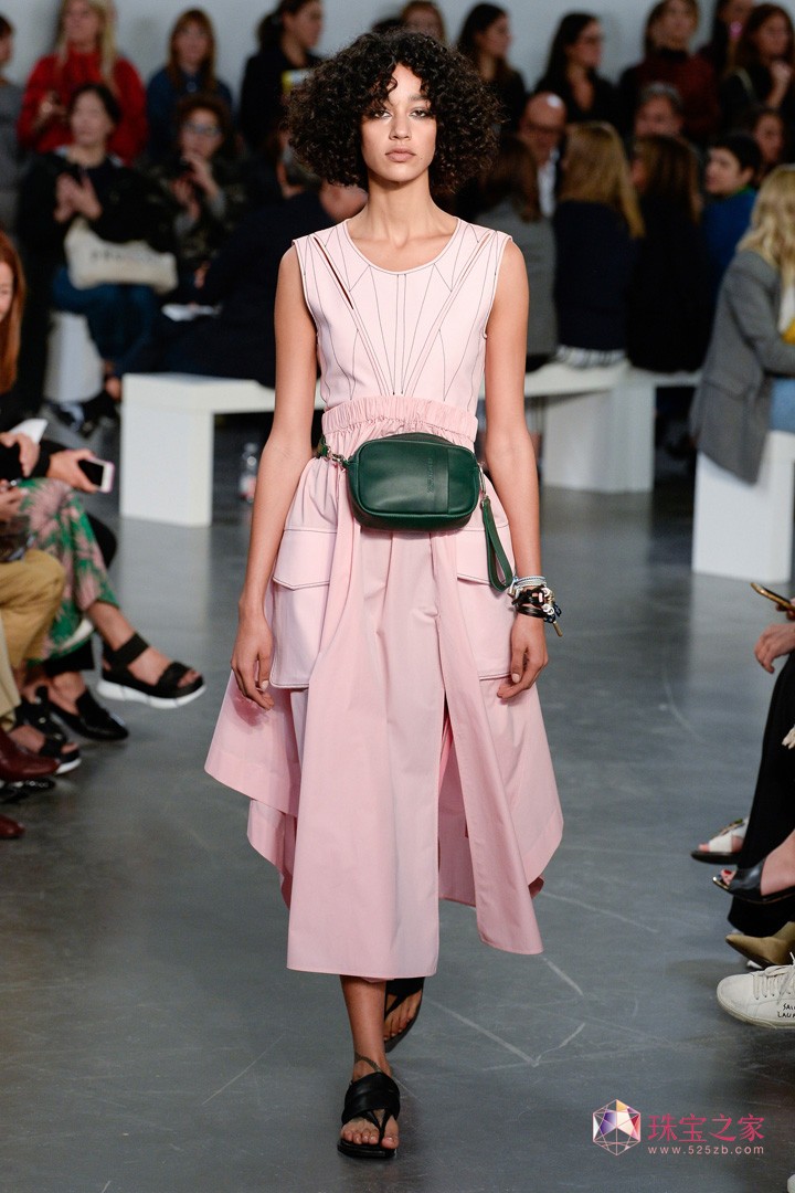 mrb Sportmax ˹˹ F ഺ \