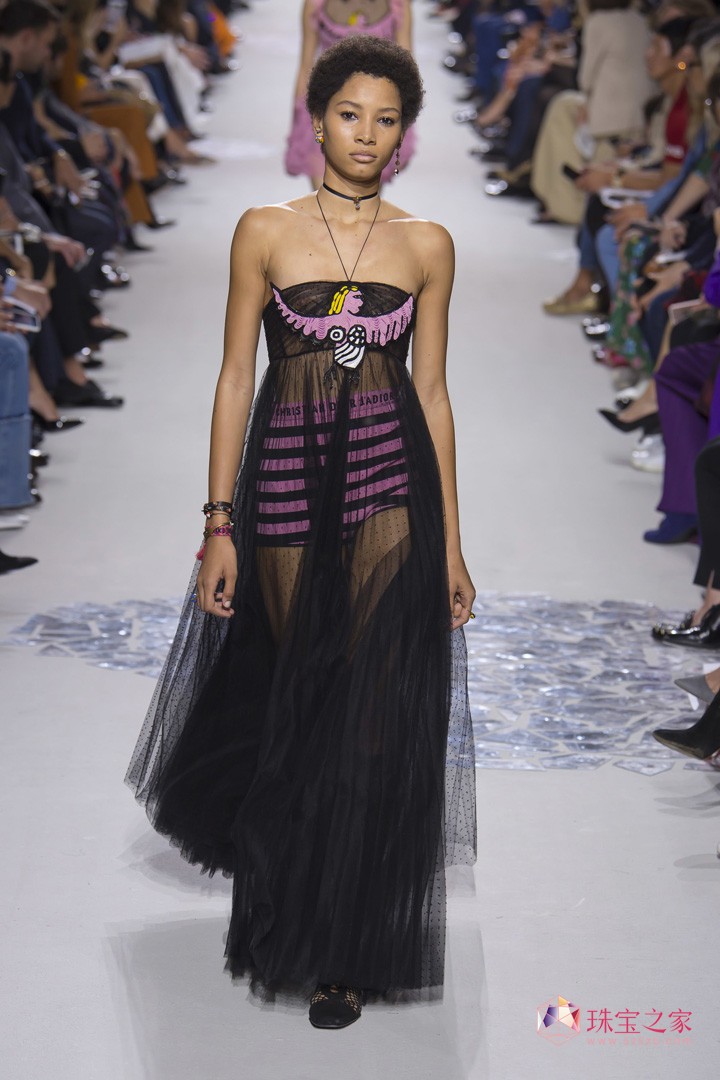 Dior   rb ϊWŮb ˇg rb