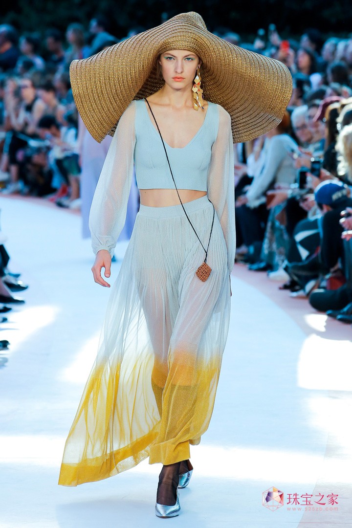 mrb Missoni  Ը ů 