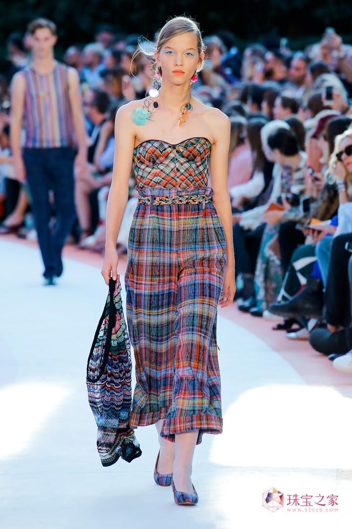 mrb Missoni  Ը ů 