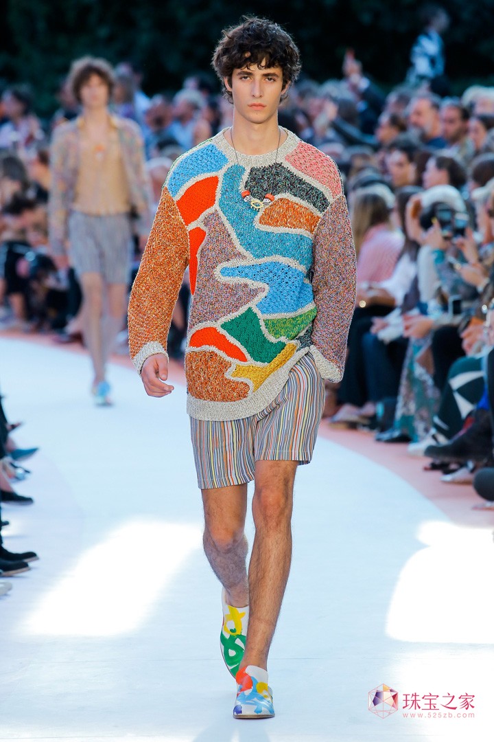 mrb Missoni  Ը ů 