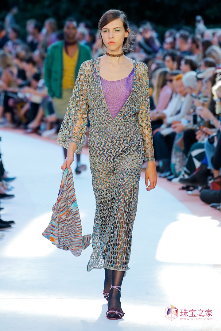 mrb Missoni  Ը ů 
