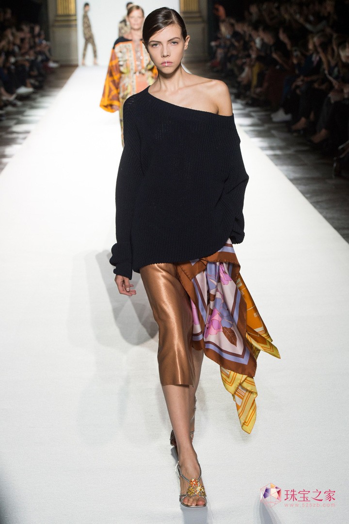 rֲʧˇgϢDries Van Noten 2018ϵЕrb