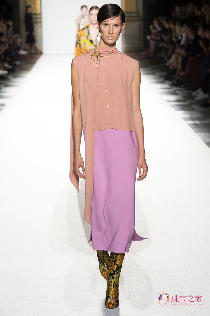 rֲʧˇgϢDries Van Noten 2018ϵЕrb
