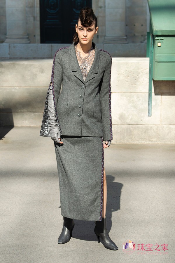 Chanel  2018ﶬ ߶rb